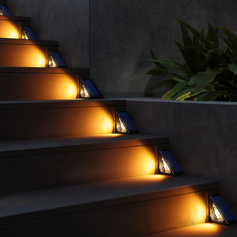 quntis-led-solar-lights-treppenlicht-warmwei-4er-pack image 5
