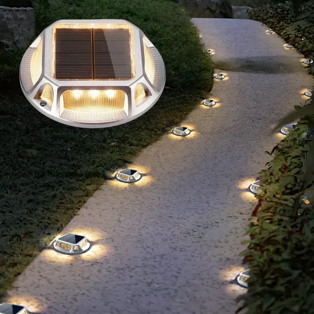 quntis-led-solar-deck-lights-4er-set-warmwei-ip68 image 1
